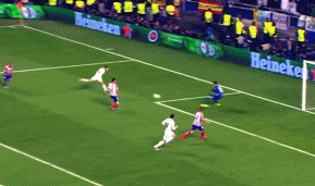 [国内足球]林良铭头球摆渡 法比奥单刀推射破门